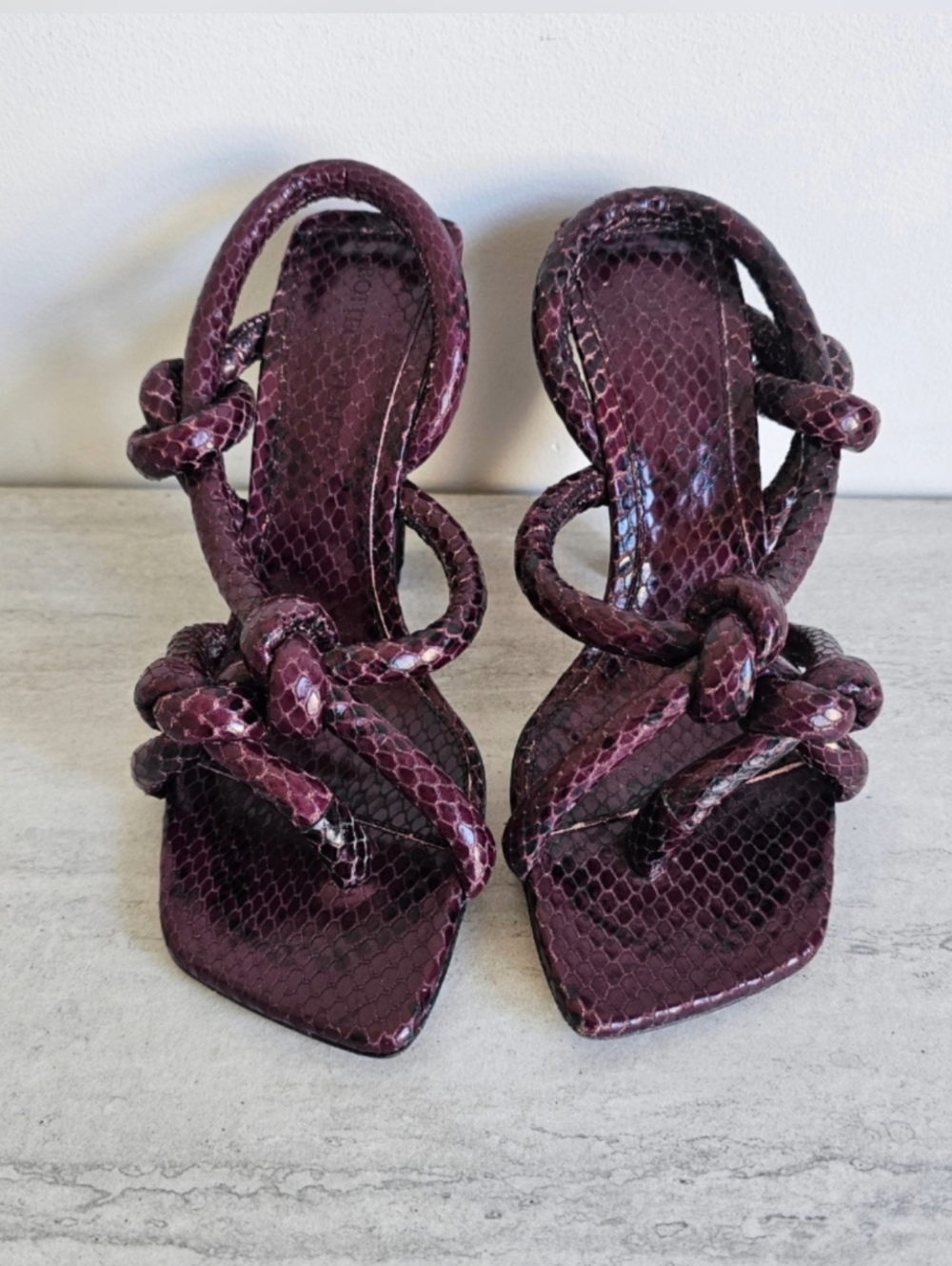 💃 Bottega Veneta Heels 💃 - Picture 2 of 12